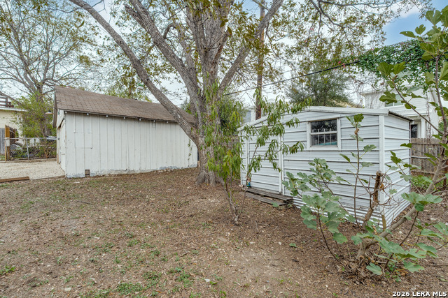 Image 24 of 24 For 206 Claremont