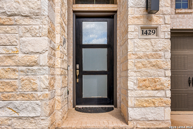 Image 3 of 55 For 1429 Pitcher Bnd