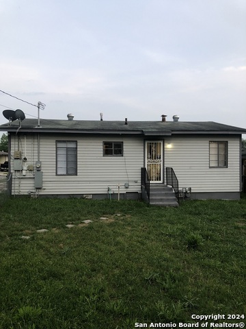 Image 10 of 10 For 215 Edna Ave