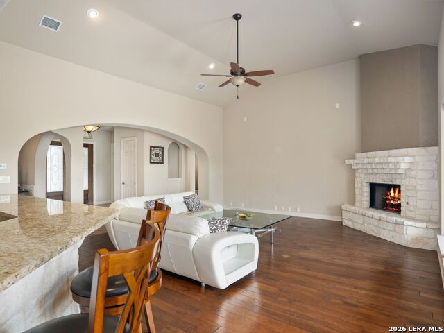 Image 11 of 64 For 14325 Contour Place