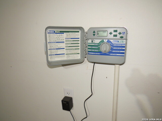 Image 19 of 23 For 128 Happy Trl