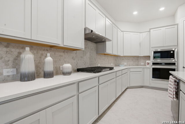 Image 11 of 32 For 24710 Faraday