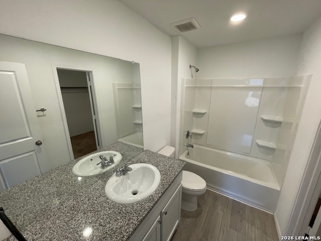 Image 15 of 18 For 5410 Daphne Path