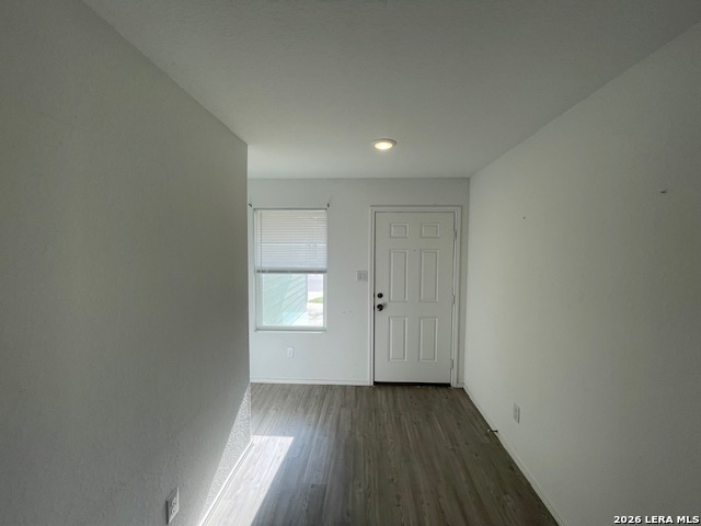 Image 4 of 18 For 5410 Daphne Path