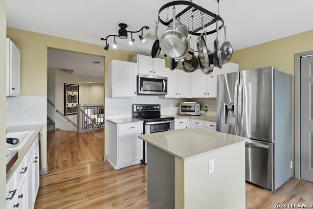 Image 10 of 49 For 17510 Emerald Canyon Dr