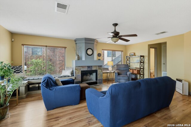 Image 16 of 49 For 17510 Emerald Canyon Dr