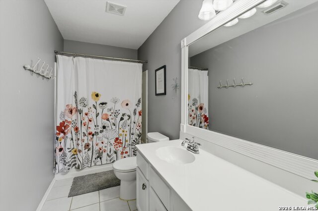 Image 31 of 49 For 17510 Emerald Canyon Dr