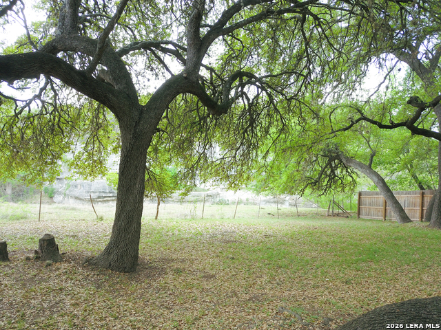 Image 28 of 42 For 929 Red Bluff Ranch