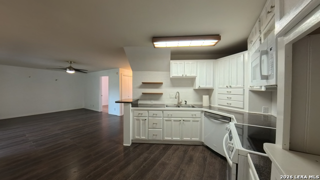 Image 3 of 42 For 929 Red Bluff Ranch