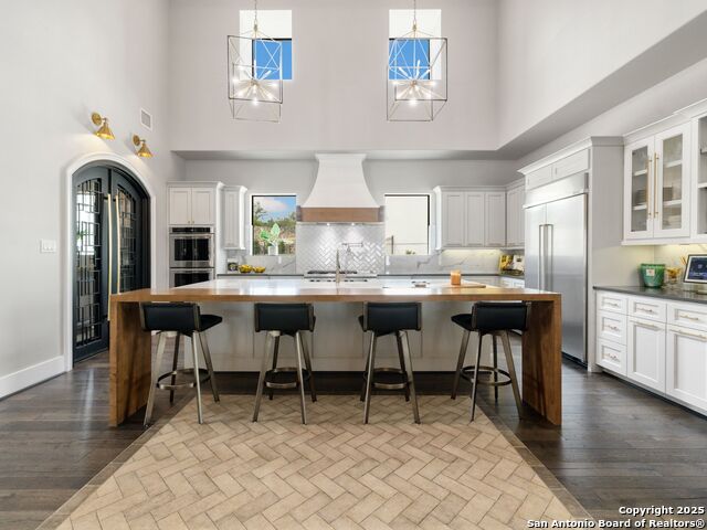 Listing photo id 8 for 4020 Luz Del Faro