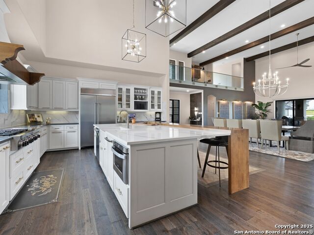 Listing photo id 9 for 4020 Luz Del Faro