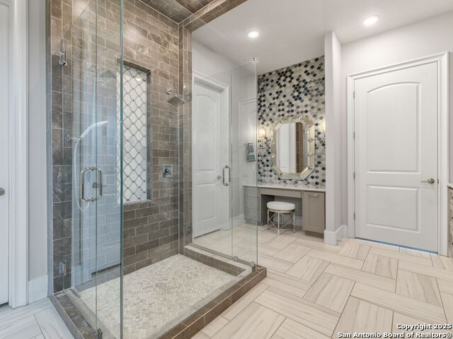 Listing photo id 18 for 4020 Luz Del Faro