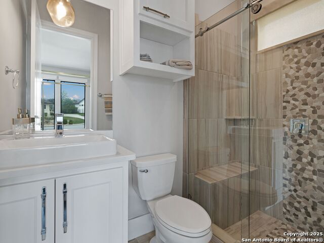 Listing photo id 22 for 4020 Luz Del Faro
