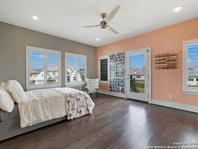 Listing photo id 24 for 4020 Luz Del Faro