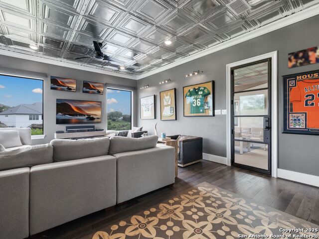Listing photo id 31 for 4020 Luz Del Faro