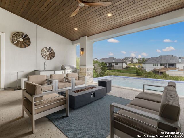 Listing photo id 36 for 4020 Luz Del Faro