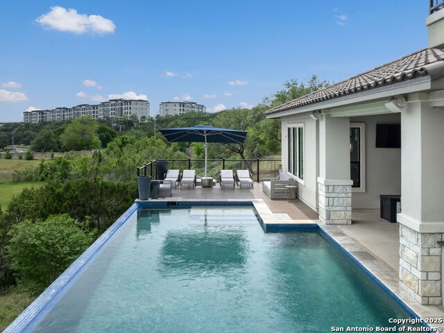 Listing photo id 39 for 4020 Luz Del Faro