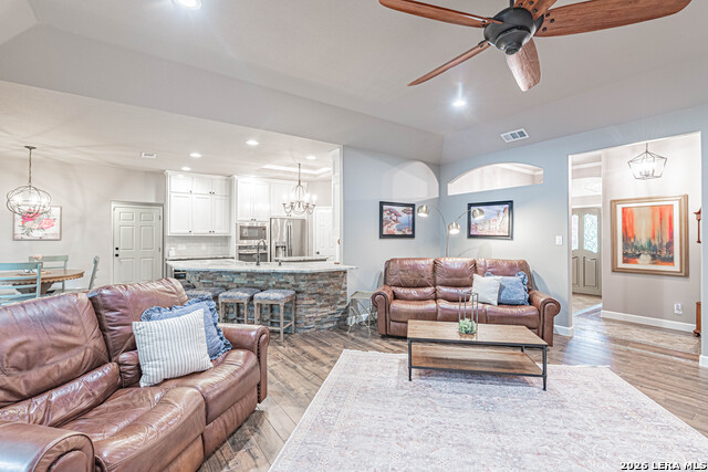 Image 19 of 59 For 218 Deer Ridge