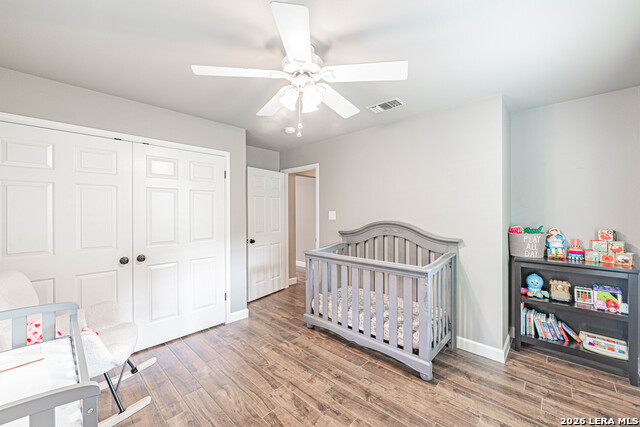 Image 28 of 59 For 218 Deer Ridge