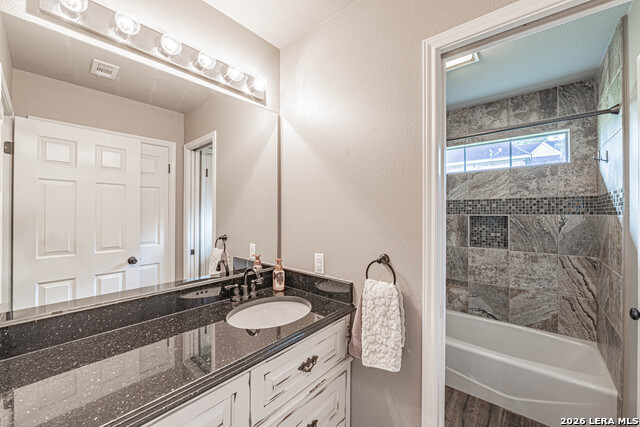 Image 29 of 59 For 218 Deer Ridge