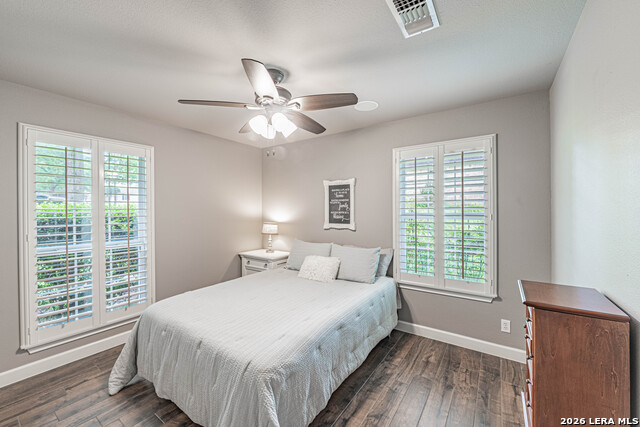 Image 31 of 59 For 218 Deer Ridge