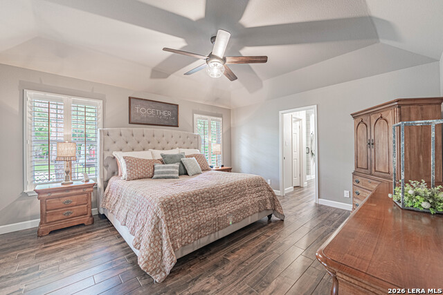 Image 34 of 59 For 218 Deer Ridge