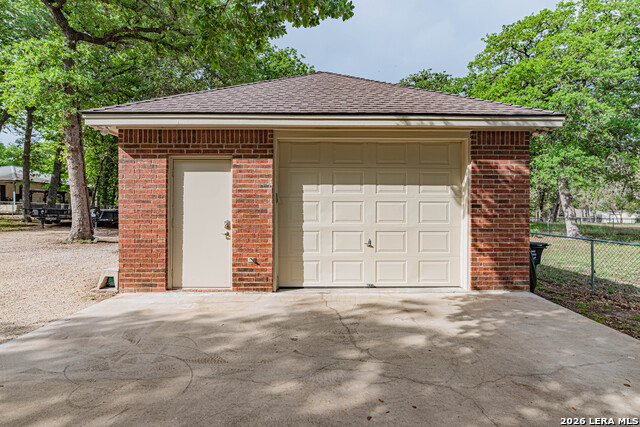 Image 46 of 59 For 218 Deer Ridge