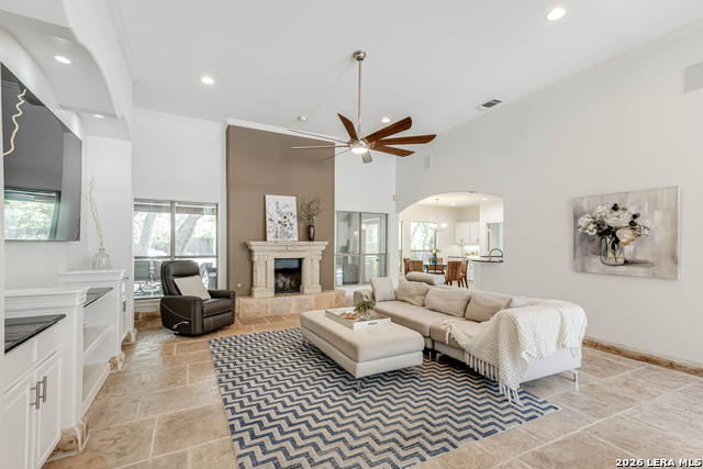 Image 16 of 43 For 14014 Bluff Manor Dr