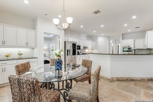 Image 21 of 43 For 14014 Bluff Manor Dr