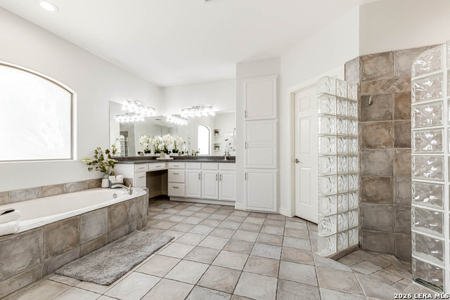 Image 30 of 43 For 14014 Bluff Manor Dr