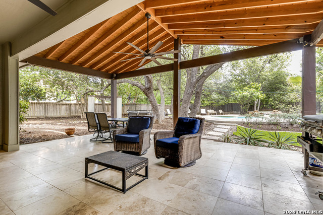 Image 39 of 43 For 14014 Bluff Manor Dr