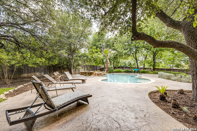 Image 42 of 43 For 14014 Bluff Manor Dr