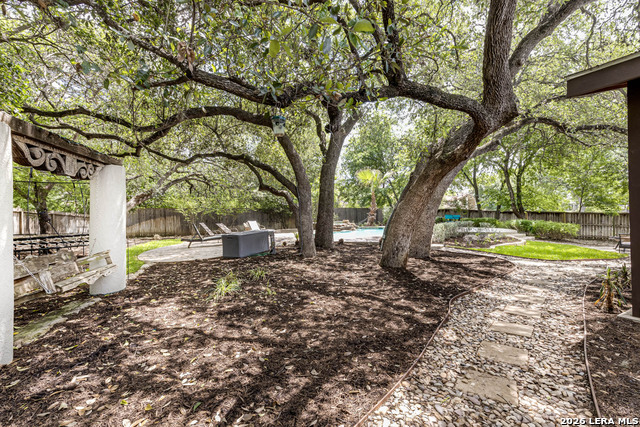 Image 43 of 43 For 14014 Bluff Manor Dr