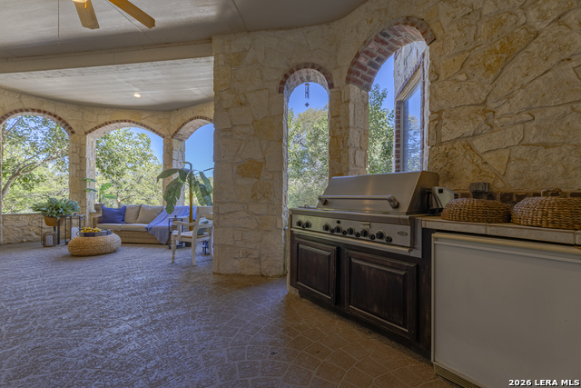 Image 42 of 62 For 19403 Settlers Crk