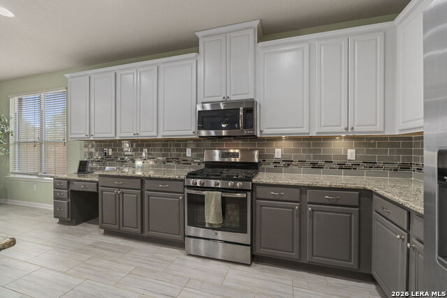 Image 15 of 40 For 2003 Laivita Mist