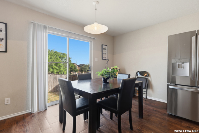 Listing photo id 8 for 7839 Horse Holw