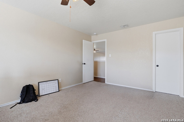 Listing photo id 16 for 7839 Horse Holw