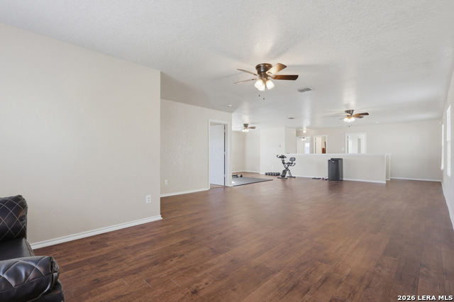 Listing photo id 22 for 7839 Horse Holw