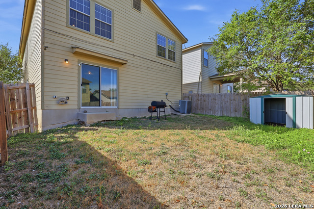 Listing photo id 27 for 7839 Horse Holw