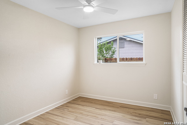 Image 10 of 15 For 11611 Spring Mont