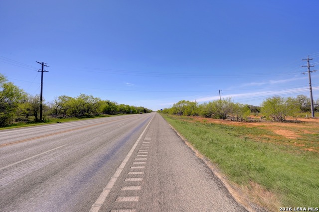 Listing photo id 39 for 1283 Loop 1604 W S