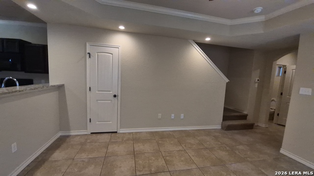 Image 12 of 31 For 6866 Lakeview Dr