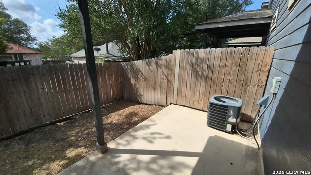 Image 18 of 31 For 6866 Lakeview Dr