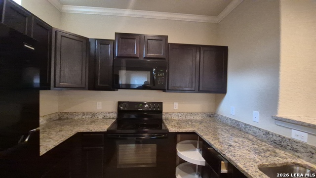 Image 19 of 31 For 6866 Lakeview Dr