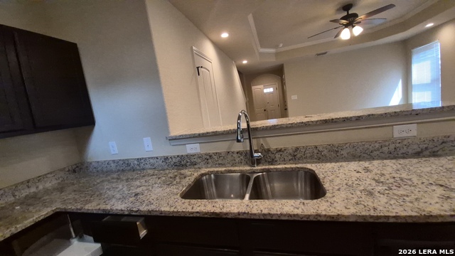 Image 20 of 31 For 6866 Lakeview Dr