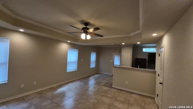 Image 7 of 31 For 6866 Lakeview Dr