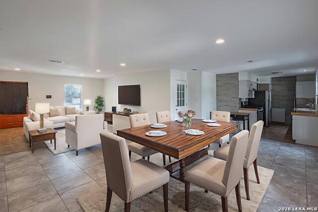 Image 5 of 31 For 607 Colwyn Pass