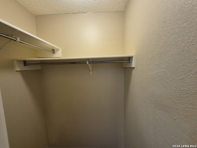 Image 33 of 44 For 6919 Heron Flts