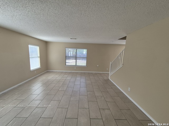 Image 5 of 44 For 6919 Heron Flts