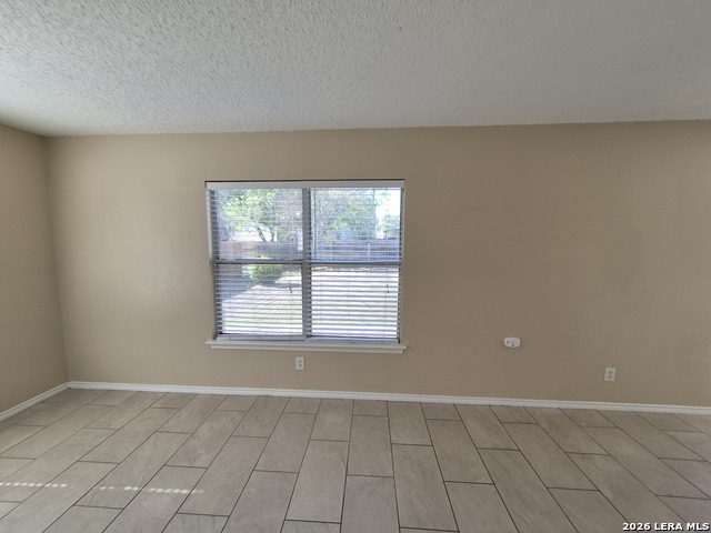 Image 7 of 44 For 6919 Heron Flts